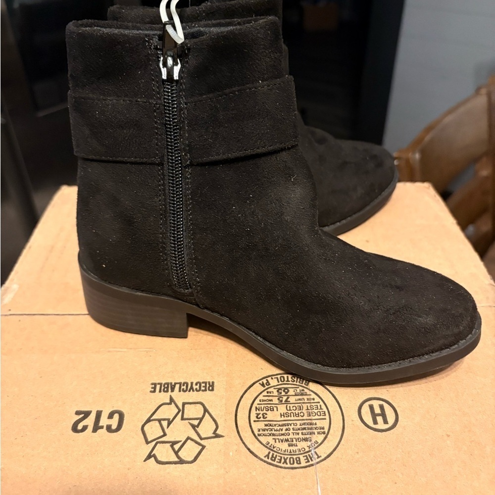Steve Madden Black Ankle Booties